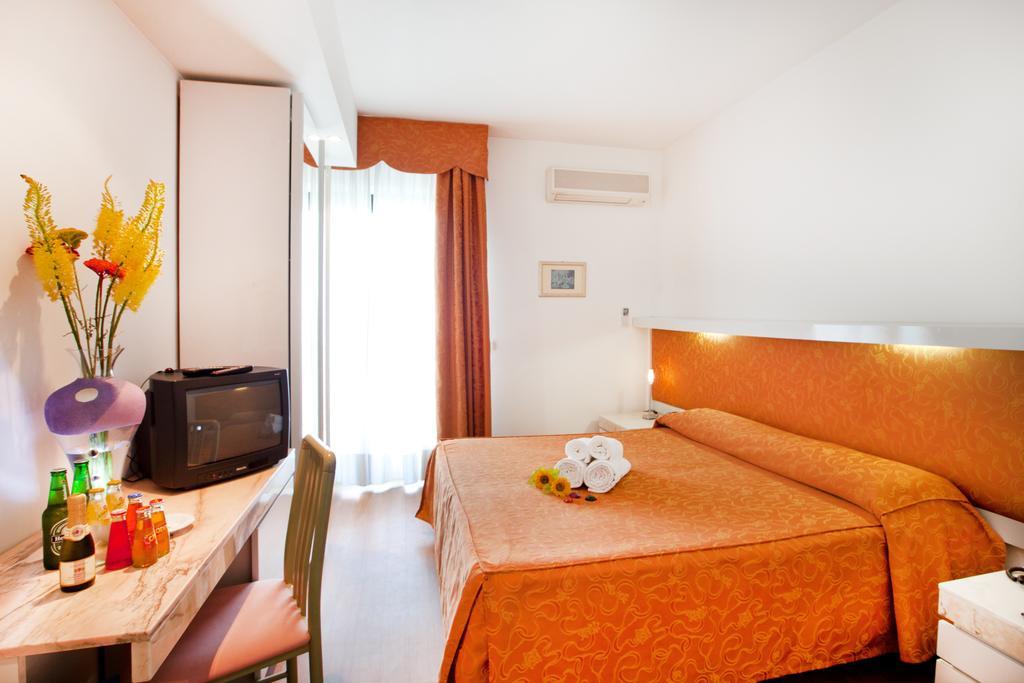 Hotel Canguro 3*